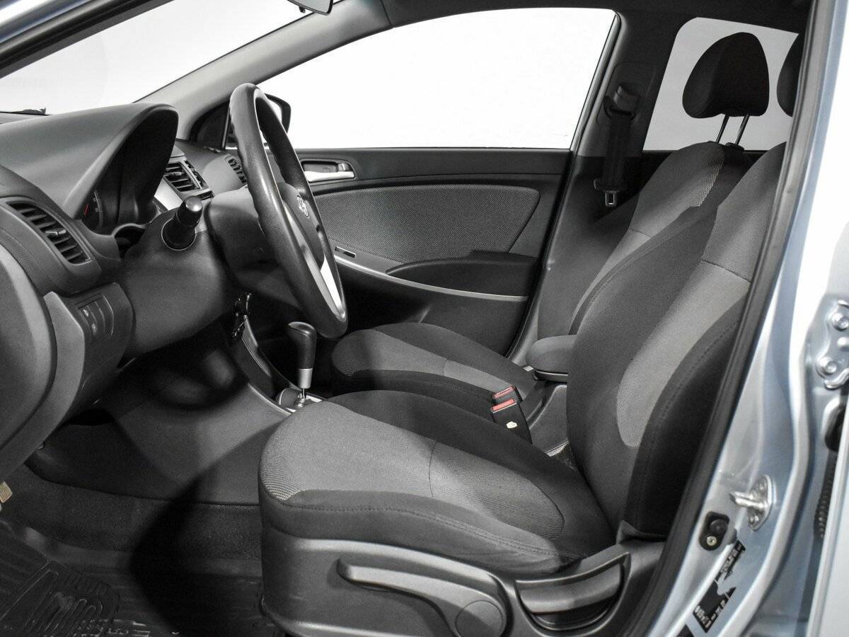 Hyundai Solaris 2011 года с пробегом. Фото: #9