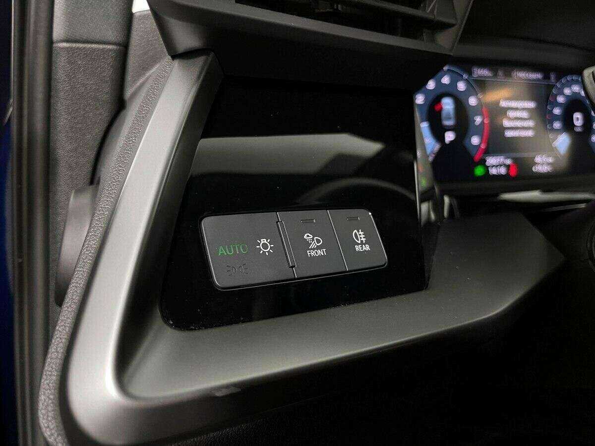Audi A3 2022 года с пробегом. Фото: #13