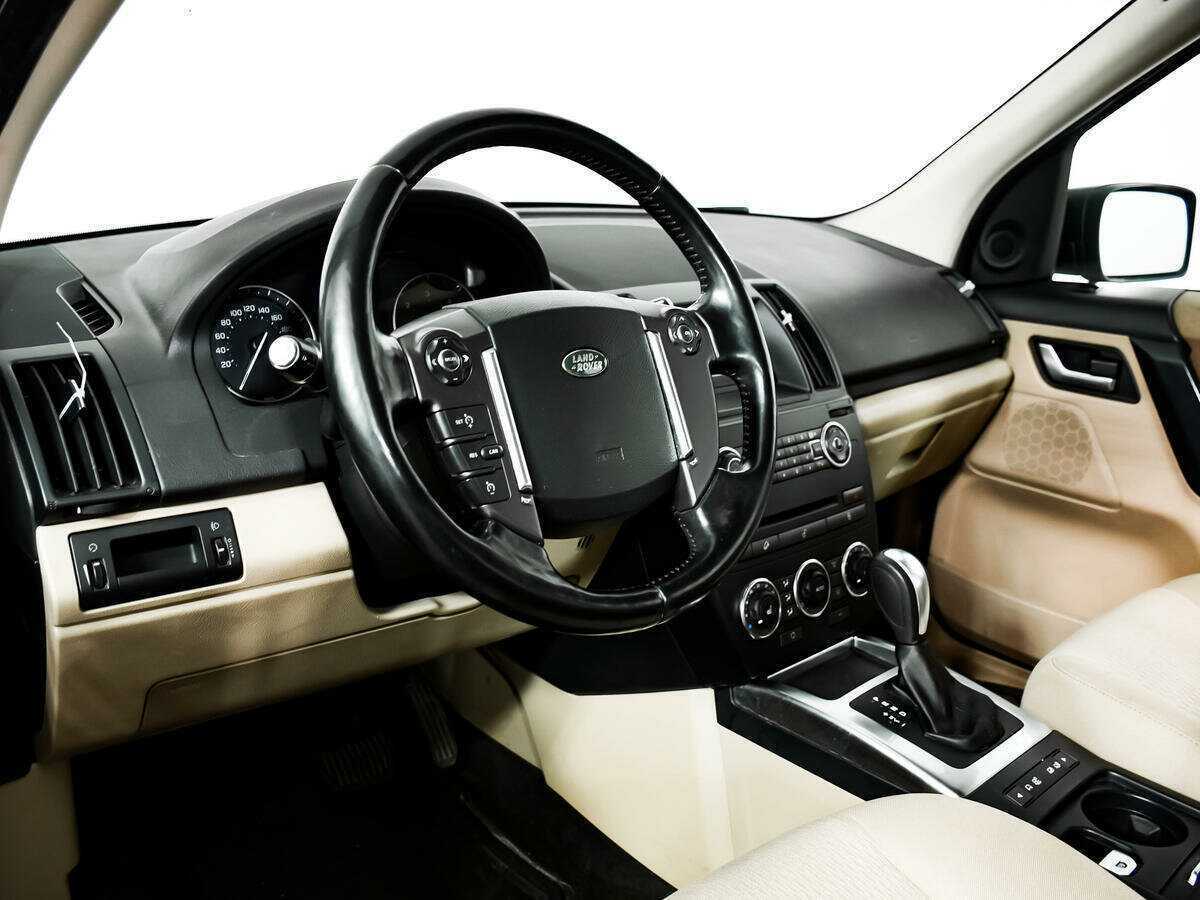 Land Rover Freelander 2013 года с пробегом. Фото: #12