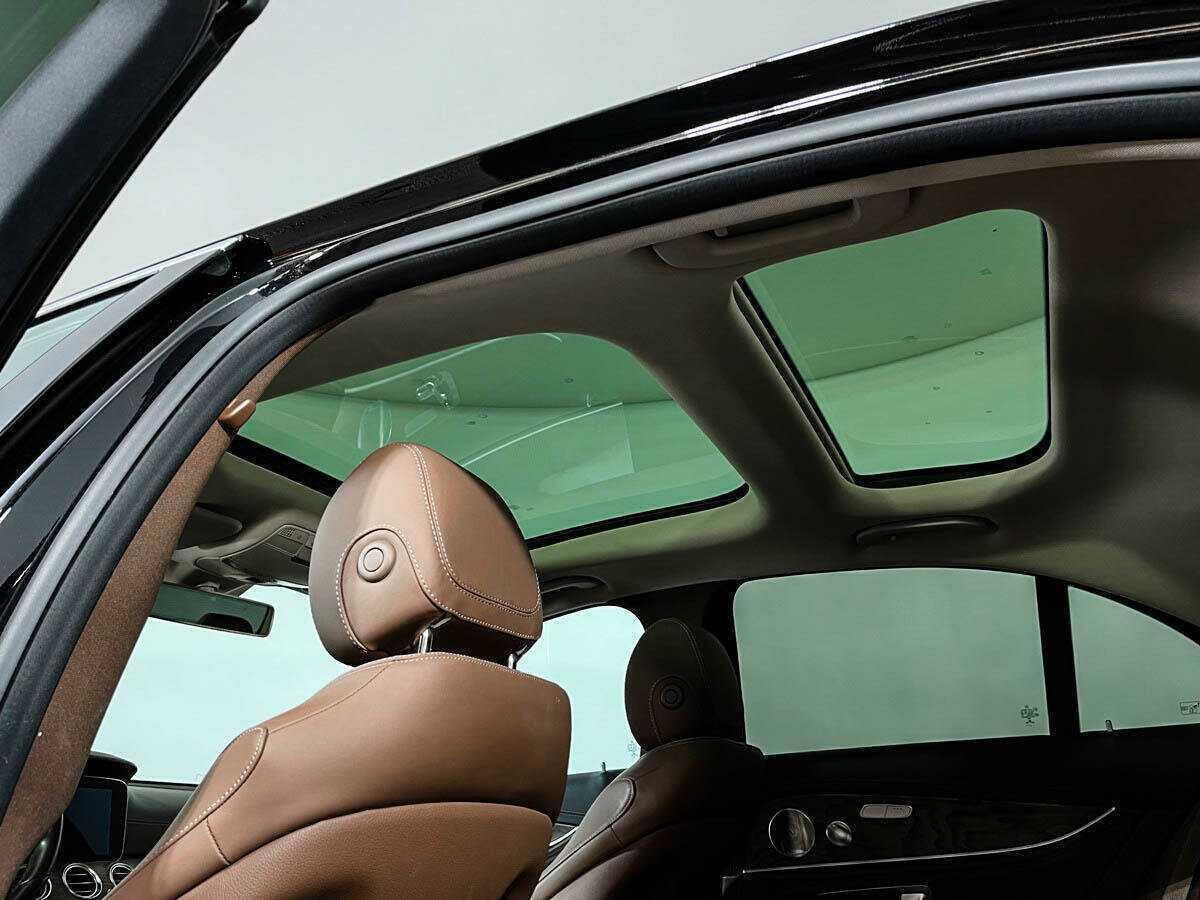 Mercedes-Benz E-Класс 2018 года с пробегом. Фото: #13