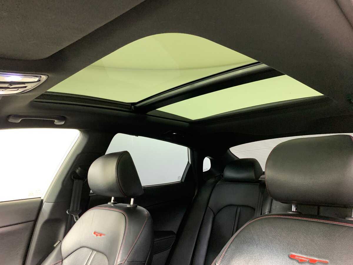 Kia Optima 2016 года с пробегом. Фото: #16