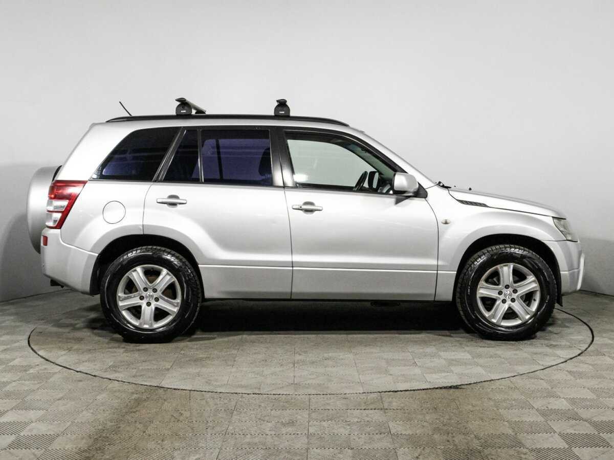 Suzuki Grand Vitara 2010 года с пробегом. Фото: #3