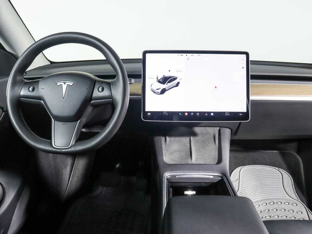 Tesla Model Y 2021 года с пробегом. Фото: #10