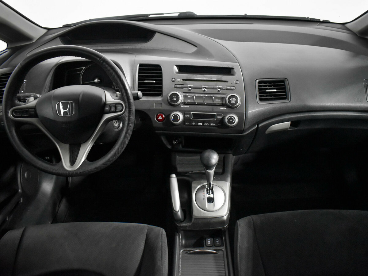 Honda Civic 2011 года с пробегом. Фото: #11
