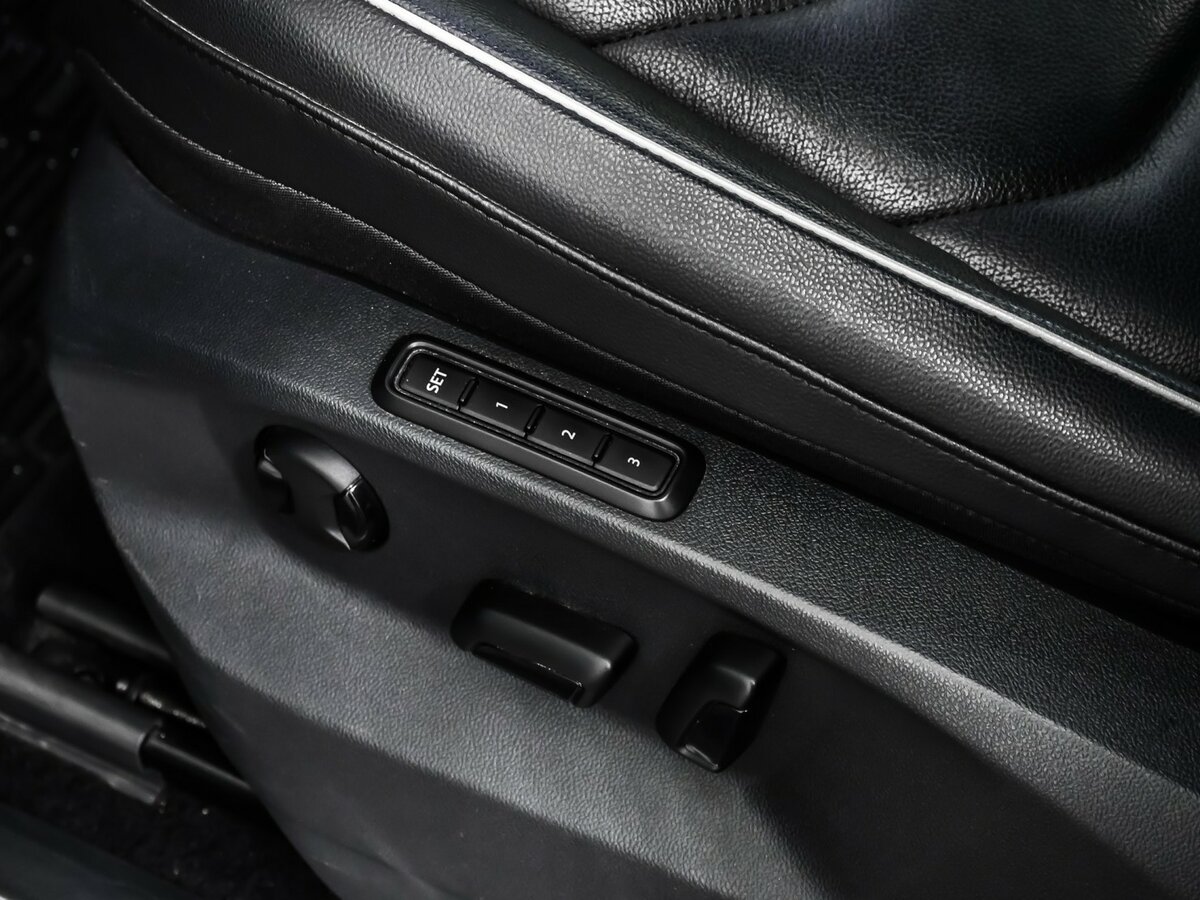 Volkswagen Tiguan 2020 года с пробегом. Фото: #15