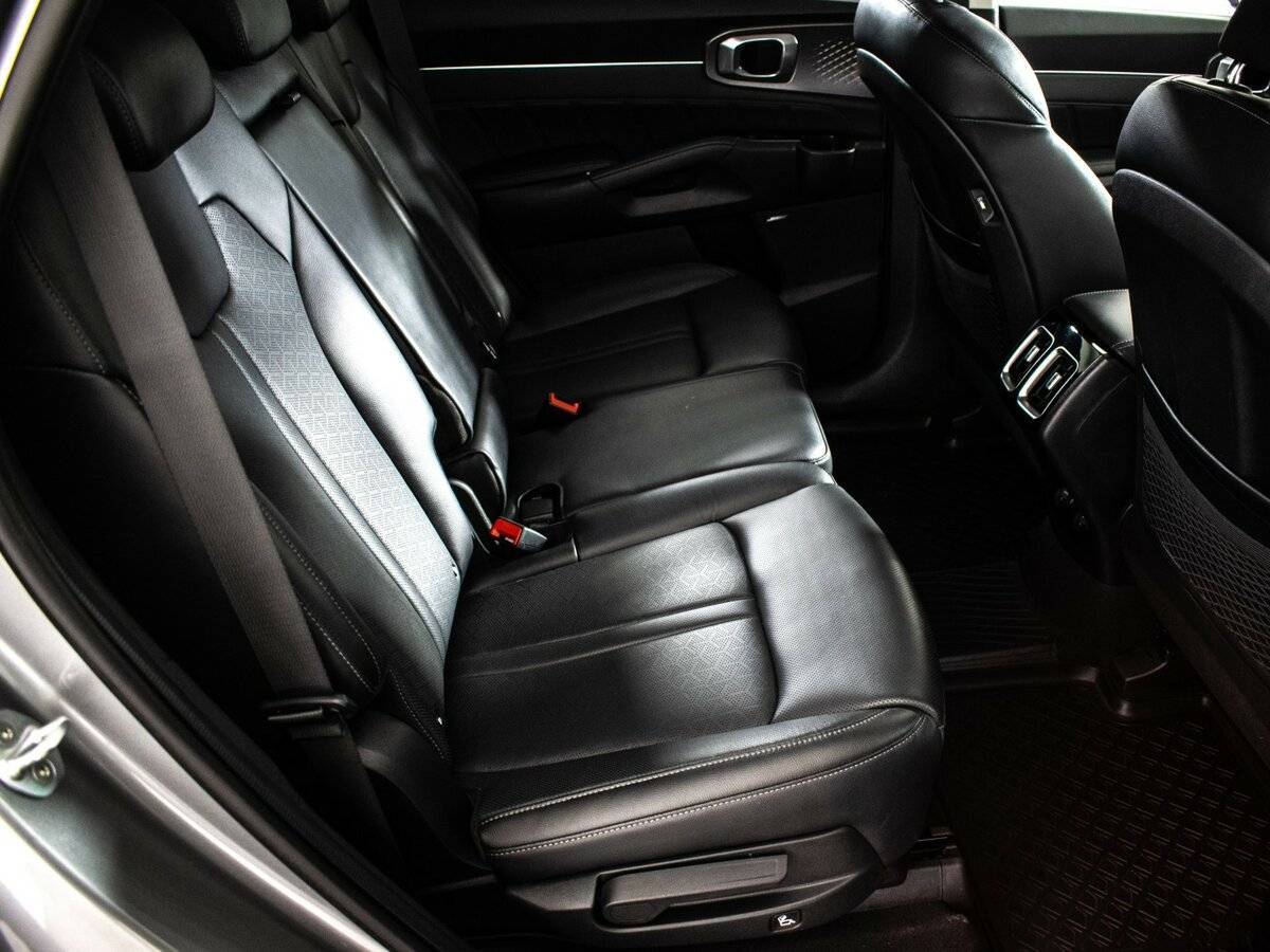 Kia Sorento 2021 года с пробегом. Фото: #5