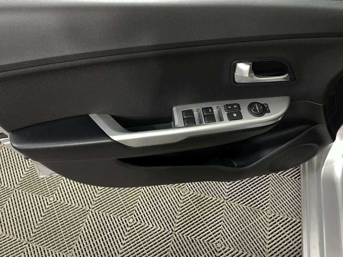 Kia Rio 2013 года с пробегом. Фото: #7