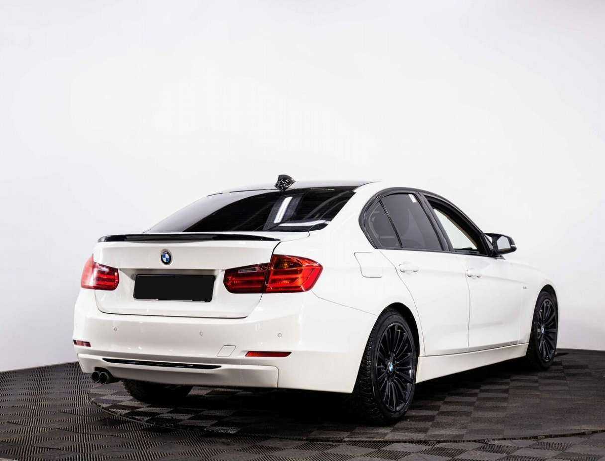 BMW 3 серии 2012 года с пробегом. Фото: #5