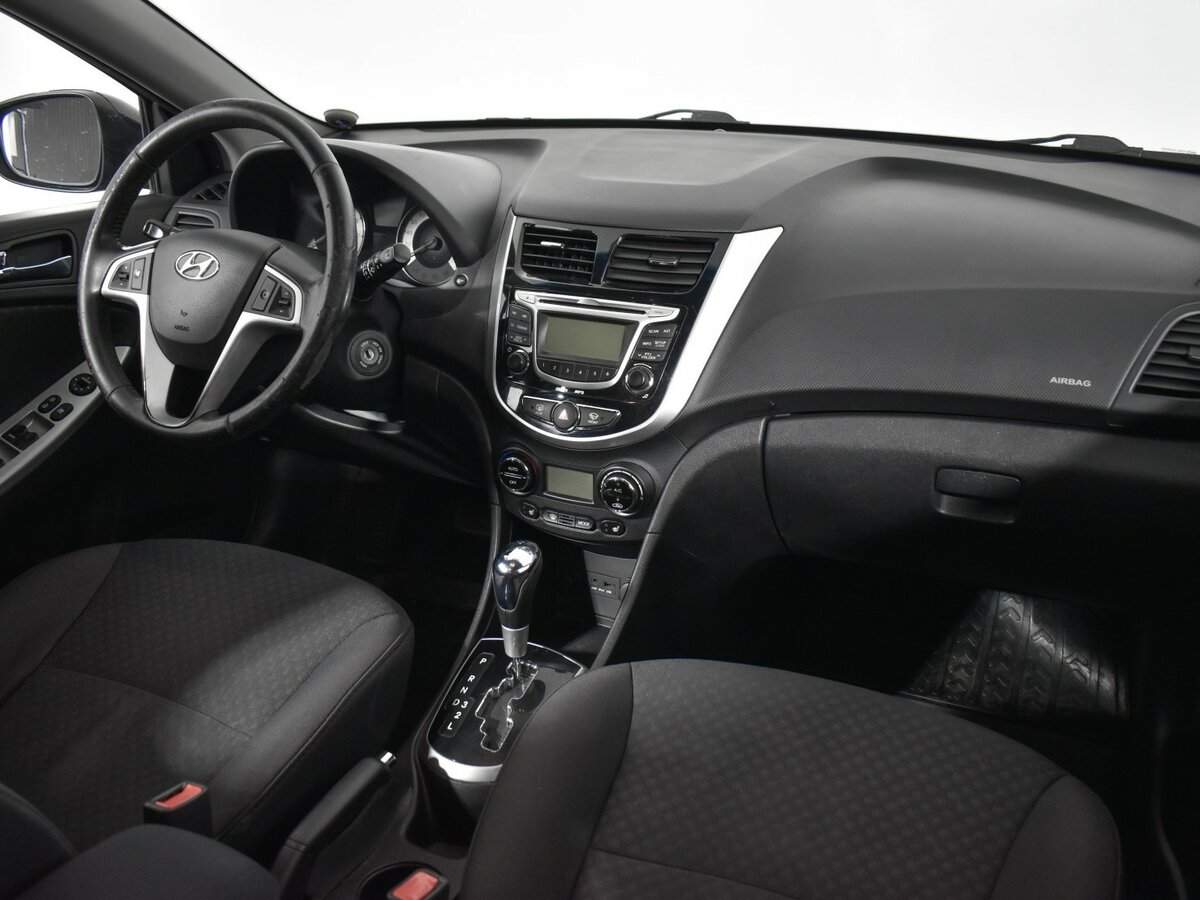 Hyundai Solaris 2012 года с пробегом. Фото: #8