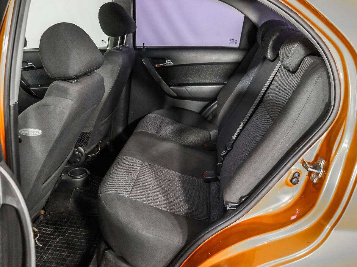 Chevrolet Aveo 2007 года с пробегом. Фото: #9