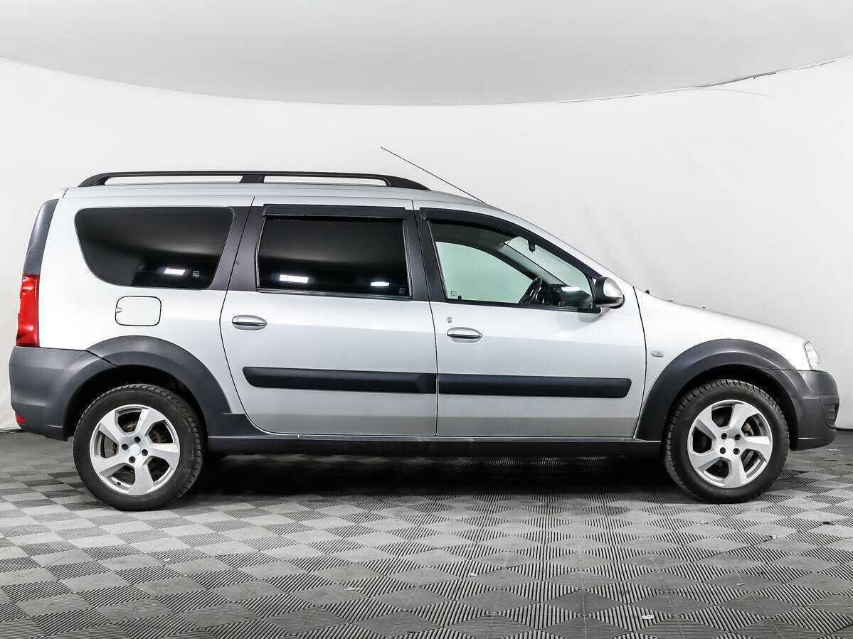 Lada (ВАЗ) Largus 2015 года с пробегом. Фото: #3