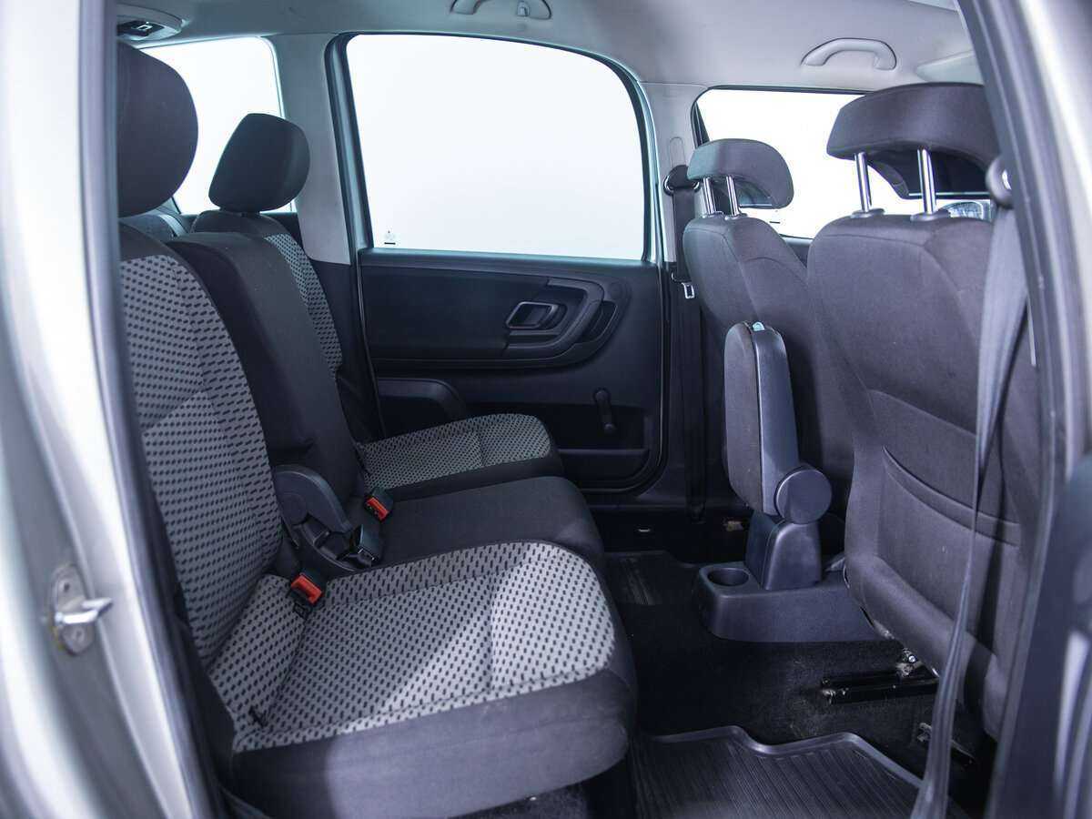 Skoda Roomster 2011 года с пробегом. Фото: #10