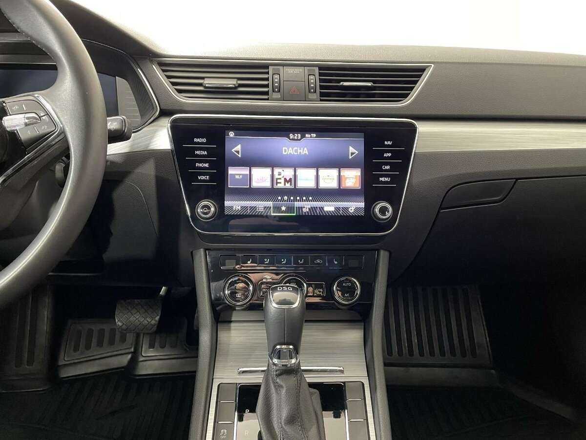 Skoda Superb 2021 года с пробегом. Фото: #10