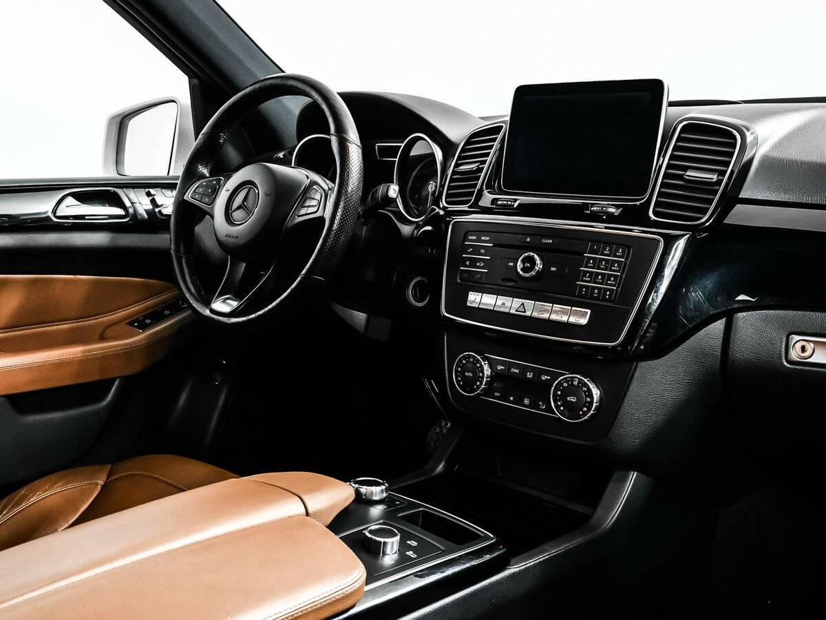 Mercedes-Benz GLE 2015 года с пробегом. Фото: #8