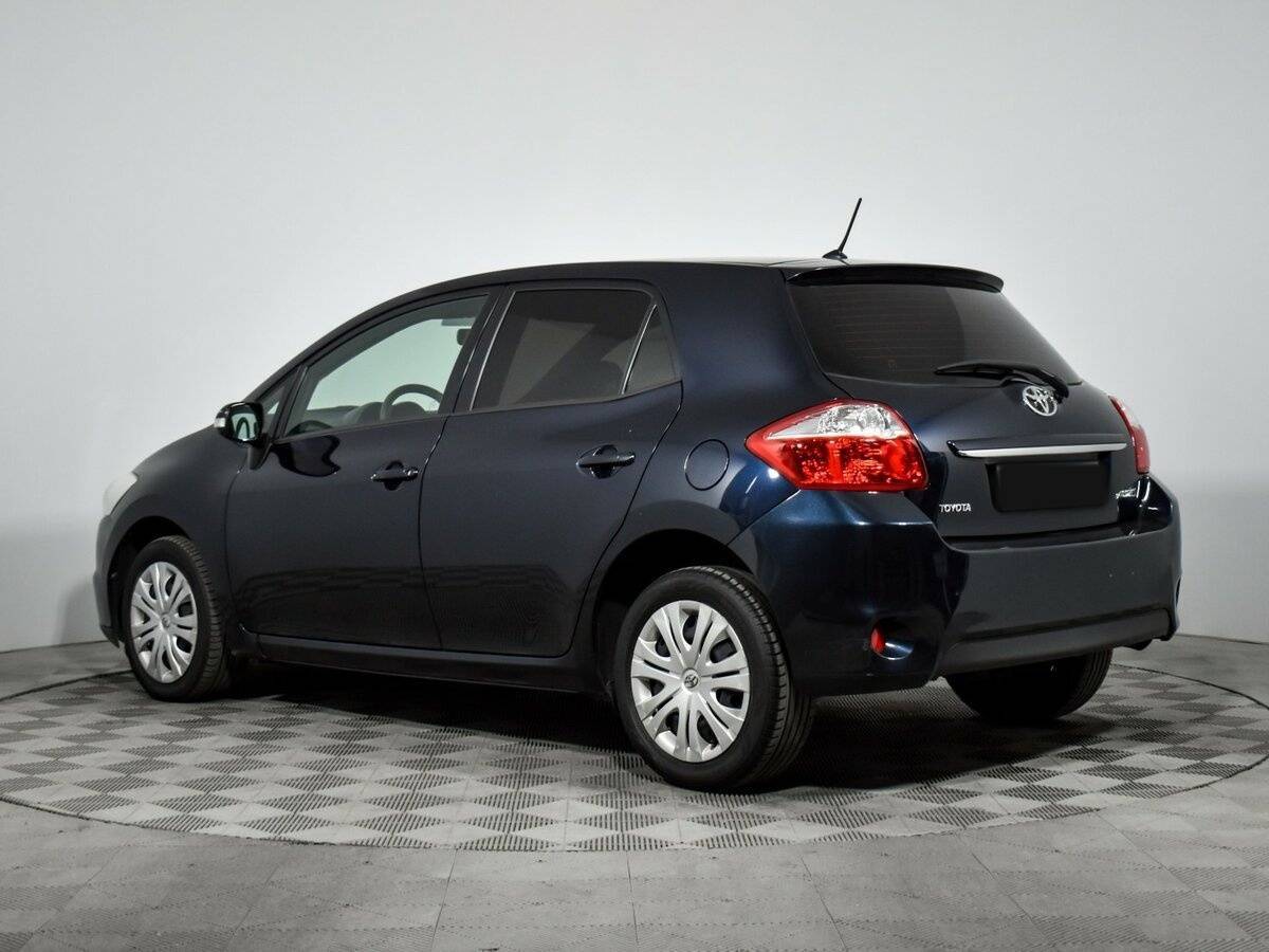 Toyota Auris 2012 года с пробегом. Фото: #7