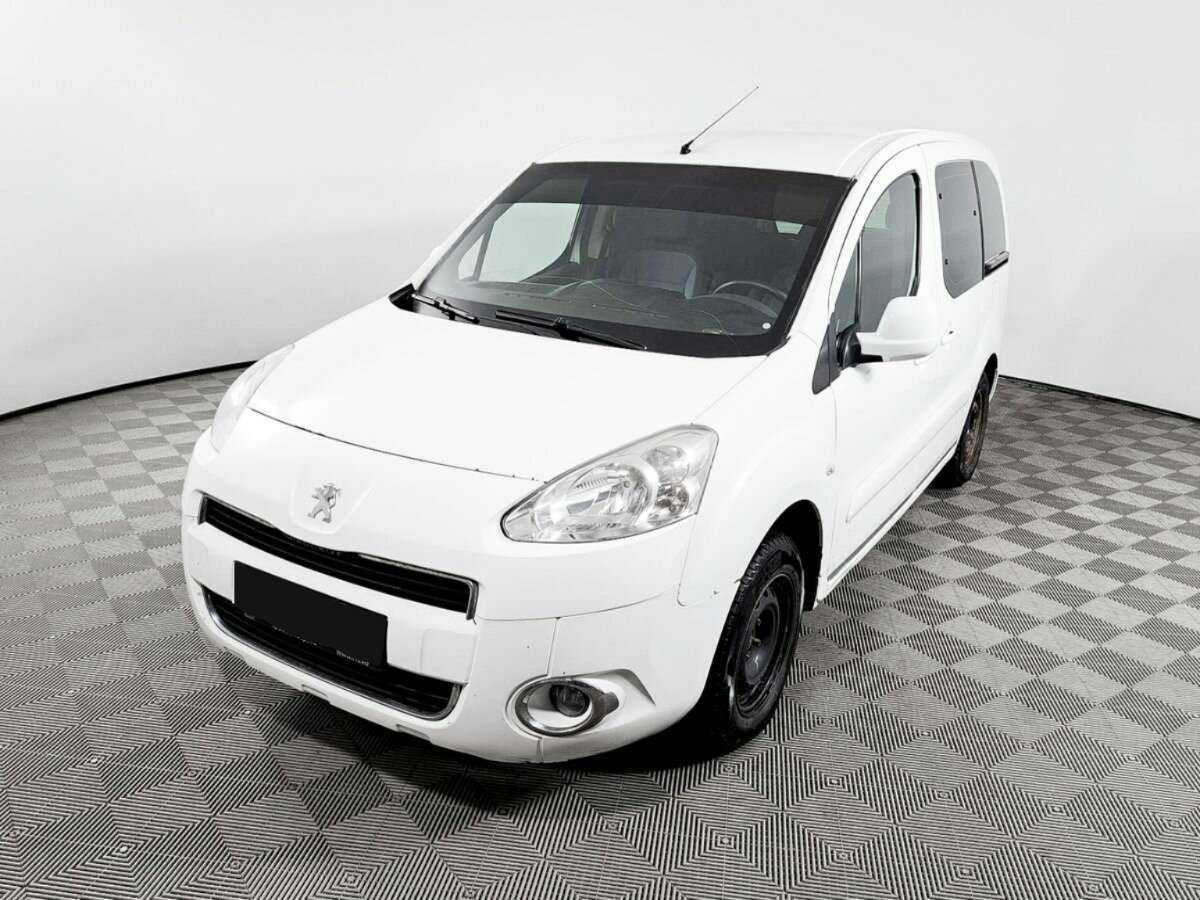 Peugeot Partner 2012 года с пробегом. Посмотреть фото