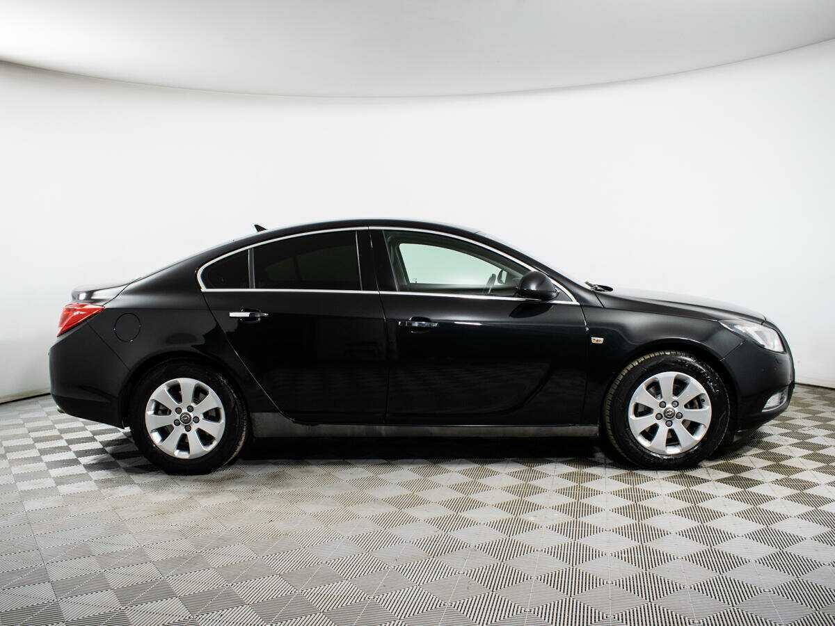 Opel Insignia 2011 года с пробегом. Фото: #3