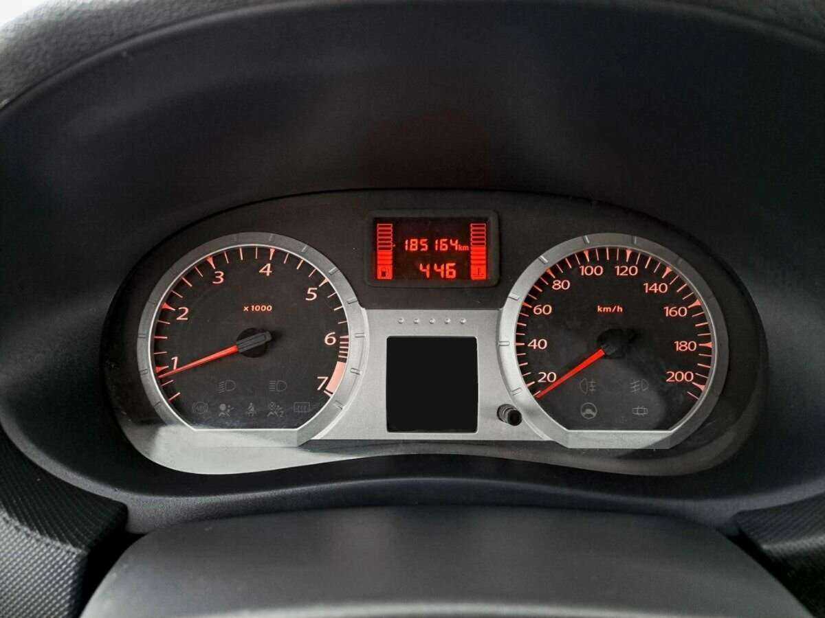 Lada (ВАЗ) Largus 2012 года с пробегом. Фото: #10