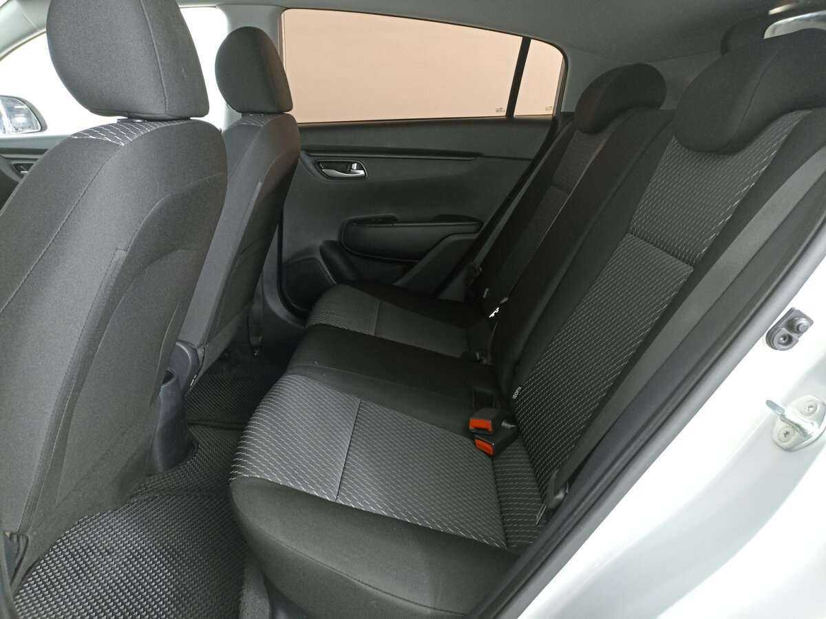 Kia Rio 2019 года с пробегом. Фото: #9