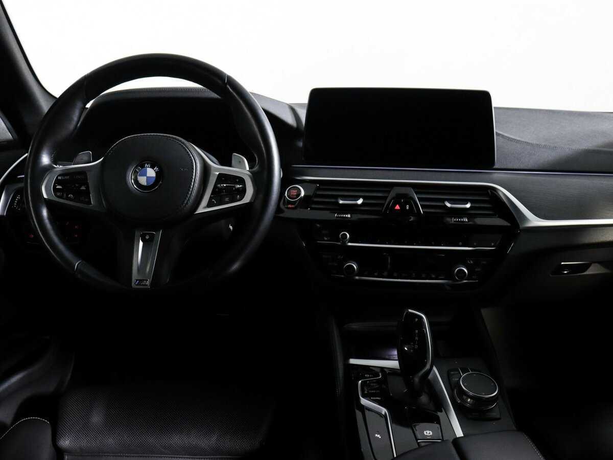 BMW 5 серии 2020 года с пробегом. Фото: #8