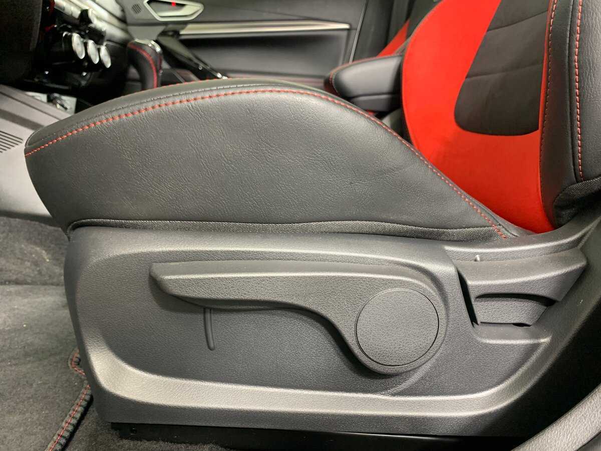 Lada (ВАЗ) Vesta 2024 года с пробегом. Фото: #16