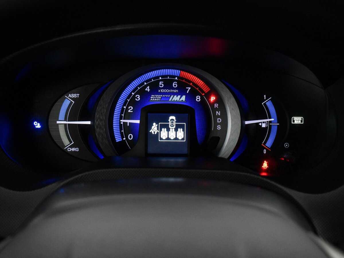 Honda Insight 2010 года с пробегом. Фото: #21