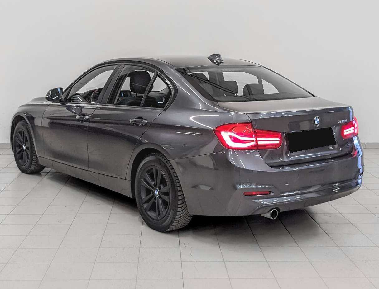 BMW 3 серии 2018 года с пробегом. Фото: #6
