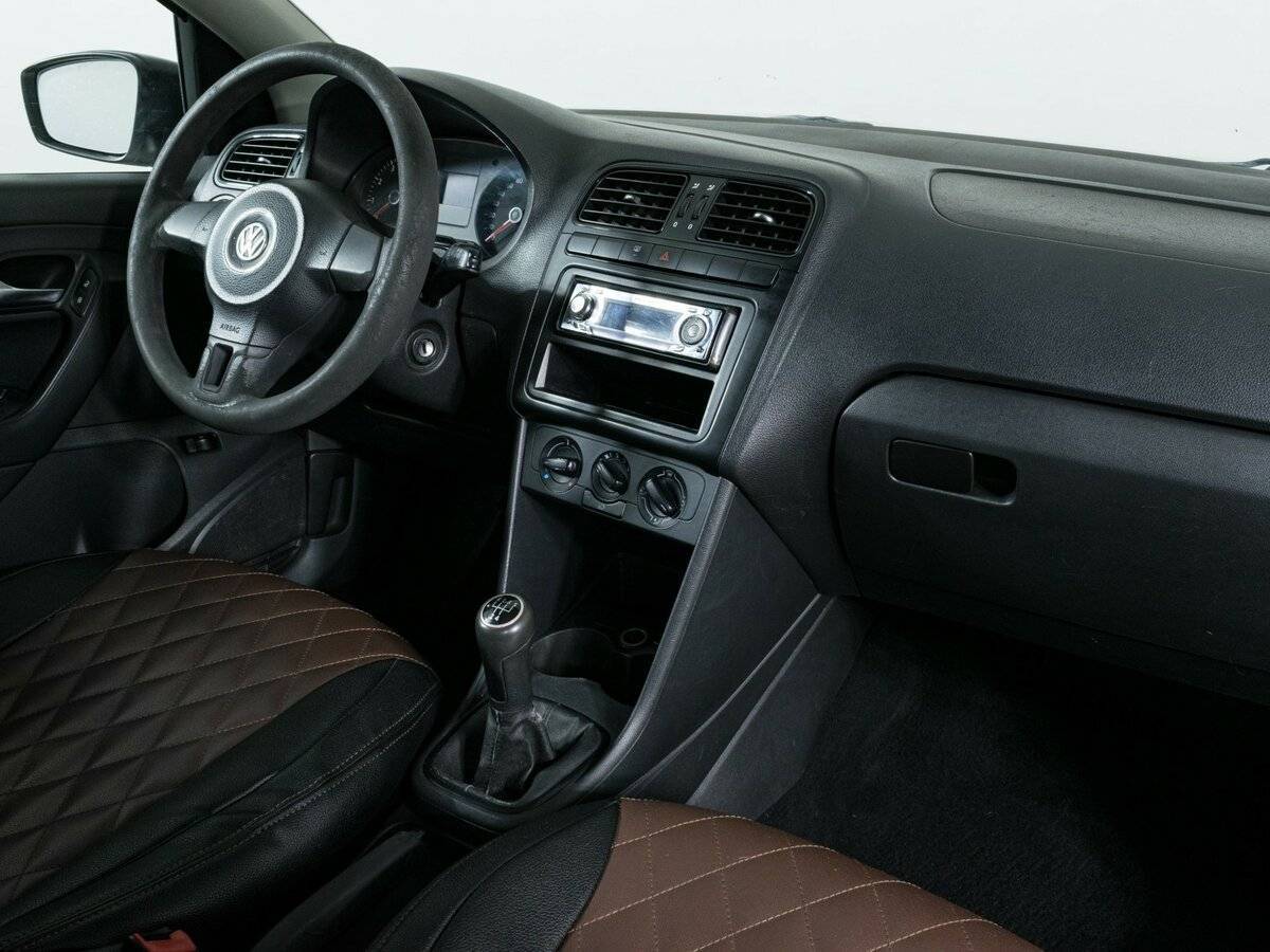 Volkswagen Polo 2011 года с пробегом. Фото: #7