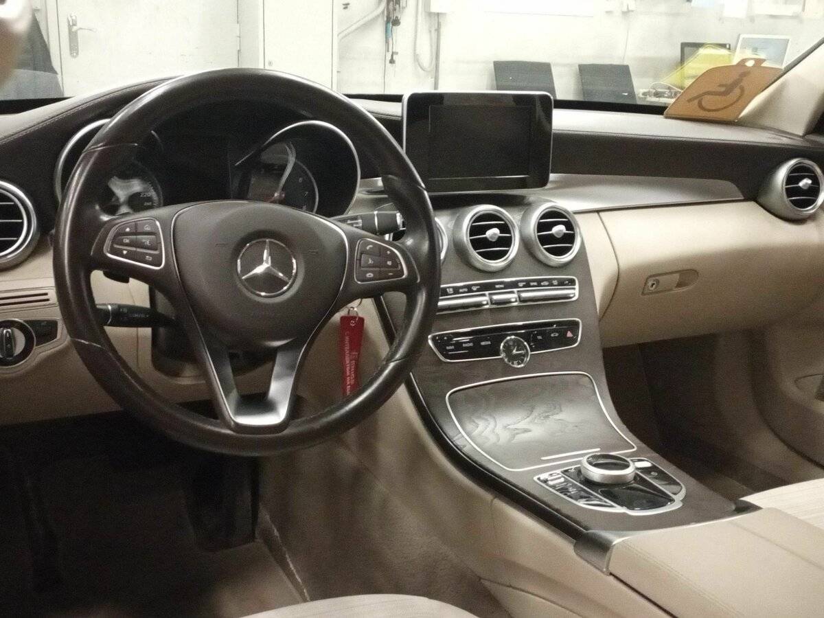Mercedes-Benz C-Класс 2016 года с пробегом. Фото: #4