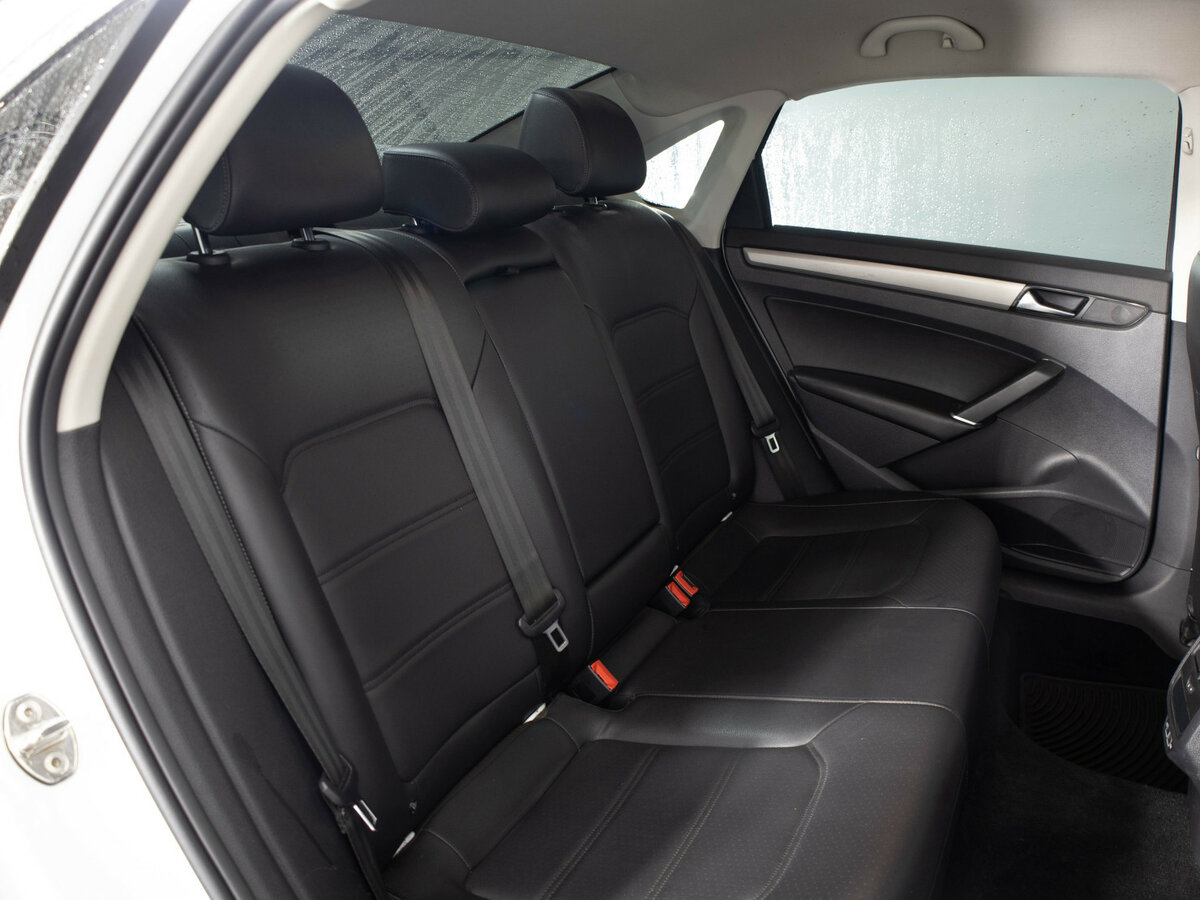 Volkswagen Passat (North America and China) 2020 года с пробегом. Фото: #17