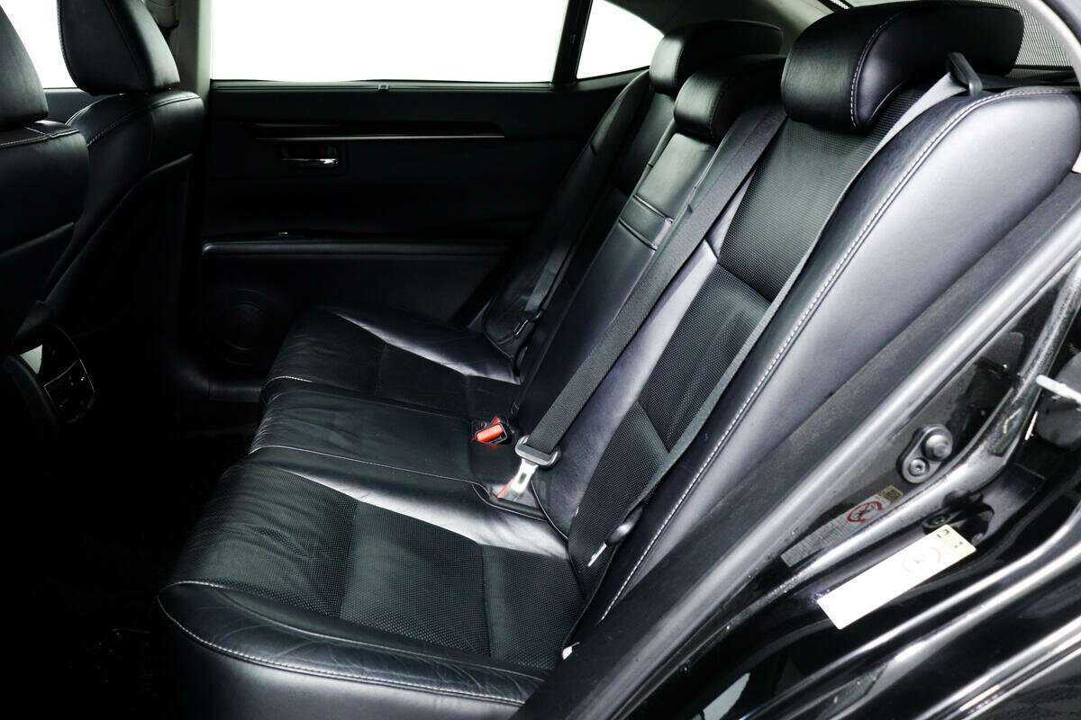 Lexus ES 2013 года с пробегом. Фото: #11