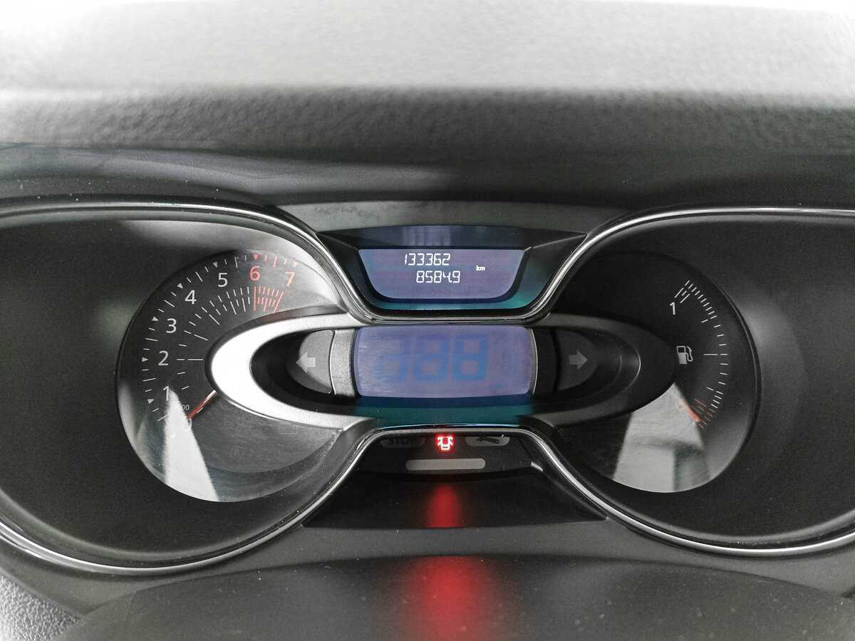 Renault Kaptur 2017 года с пробегом. Фото: #9