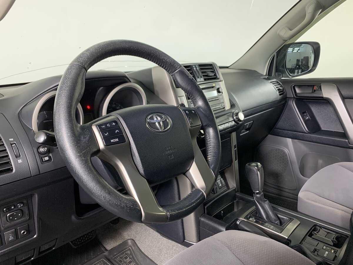 Toyota Land Cruiser Prado 2011 года с пробегом. Фото: #11