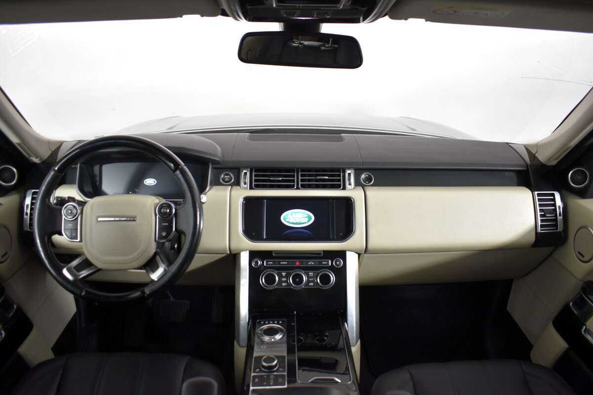 Land Rover Range Rover 2015 года с пробегом. Фото: #10