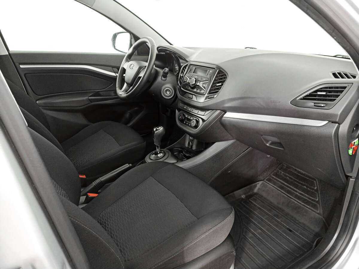 Lada (ВАЗ) Vesta 2015 года с пробегом. Фото: #6