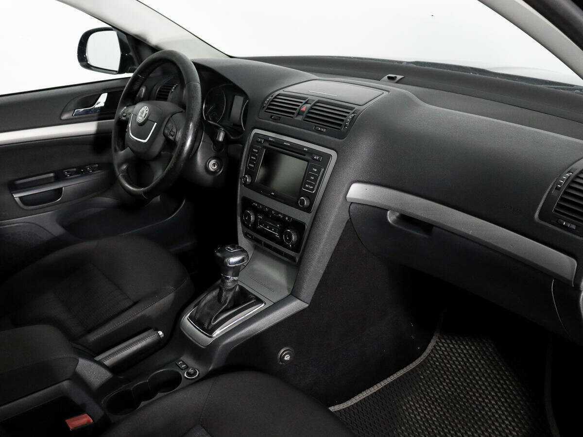 Skoda Octavia 2011 года с пробегом. Фото: #8