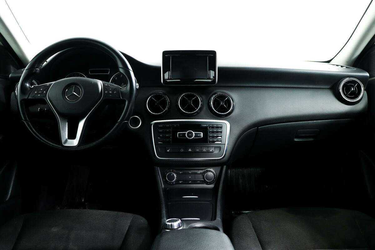 Mercedes-Benz A-Класс 2014 года с пробегом. Фото: #10