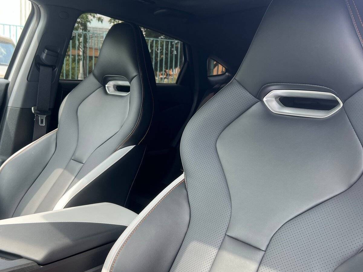 Changan UNI-V 2024 года с пробегом. Фото: #17