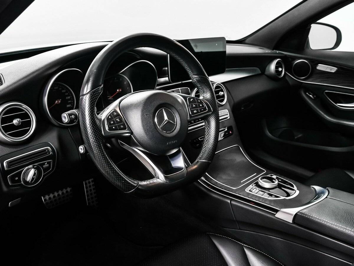 Mercedes-Benz C-Класс 2017 года с пробегом. Фото: #12