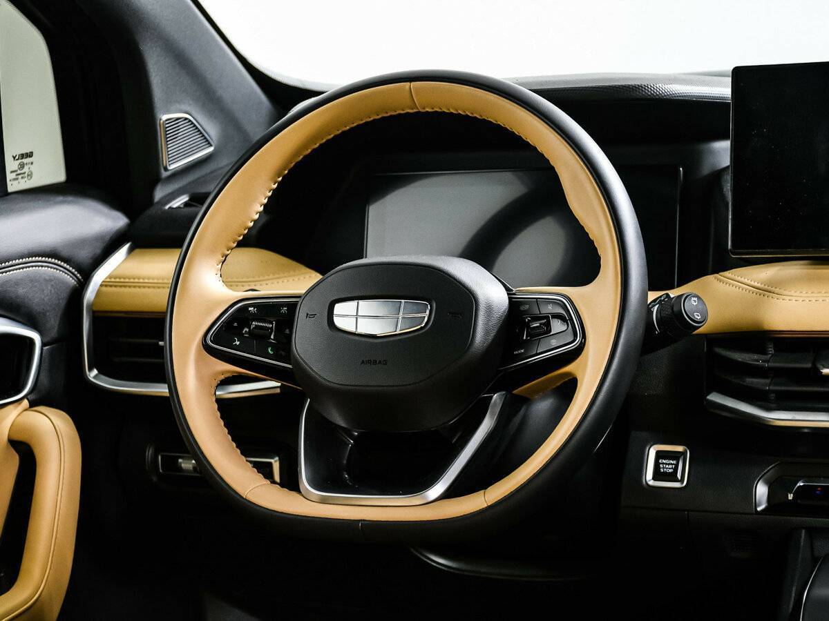 Geely Okavango 2023 года с пробегом. Фото: #16