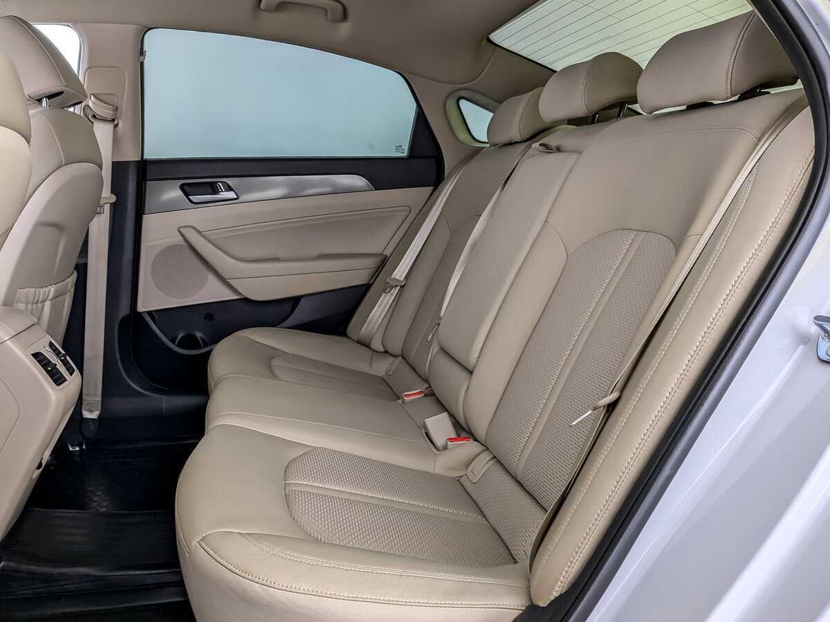 Hyundai Sonata 2018 года с пробегом. Фото: #11