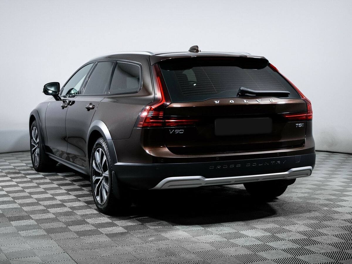 Volvo V90 Cross Country 2021 года с пробегом. Фото: #6