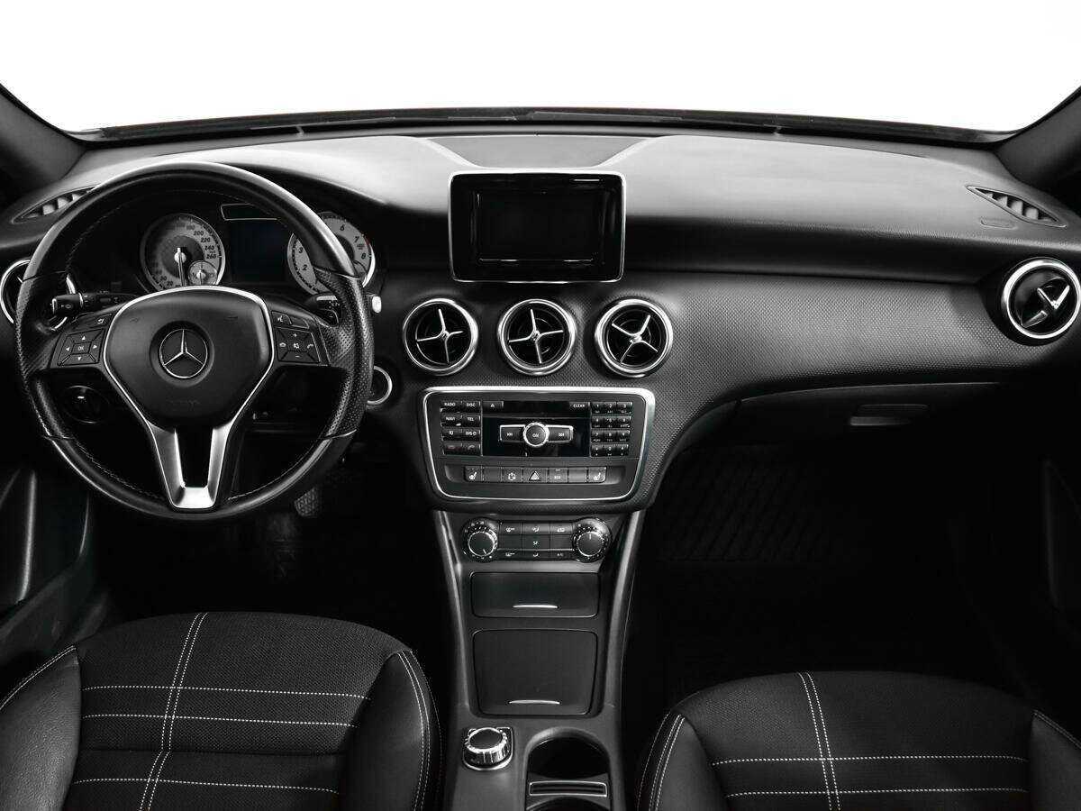 Mercedes-Benz A-Класс 2013 года с пробегом. Фото: #11