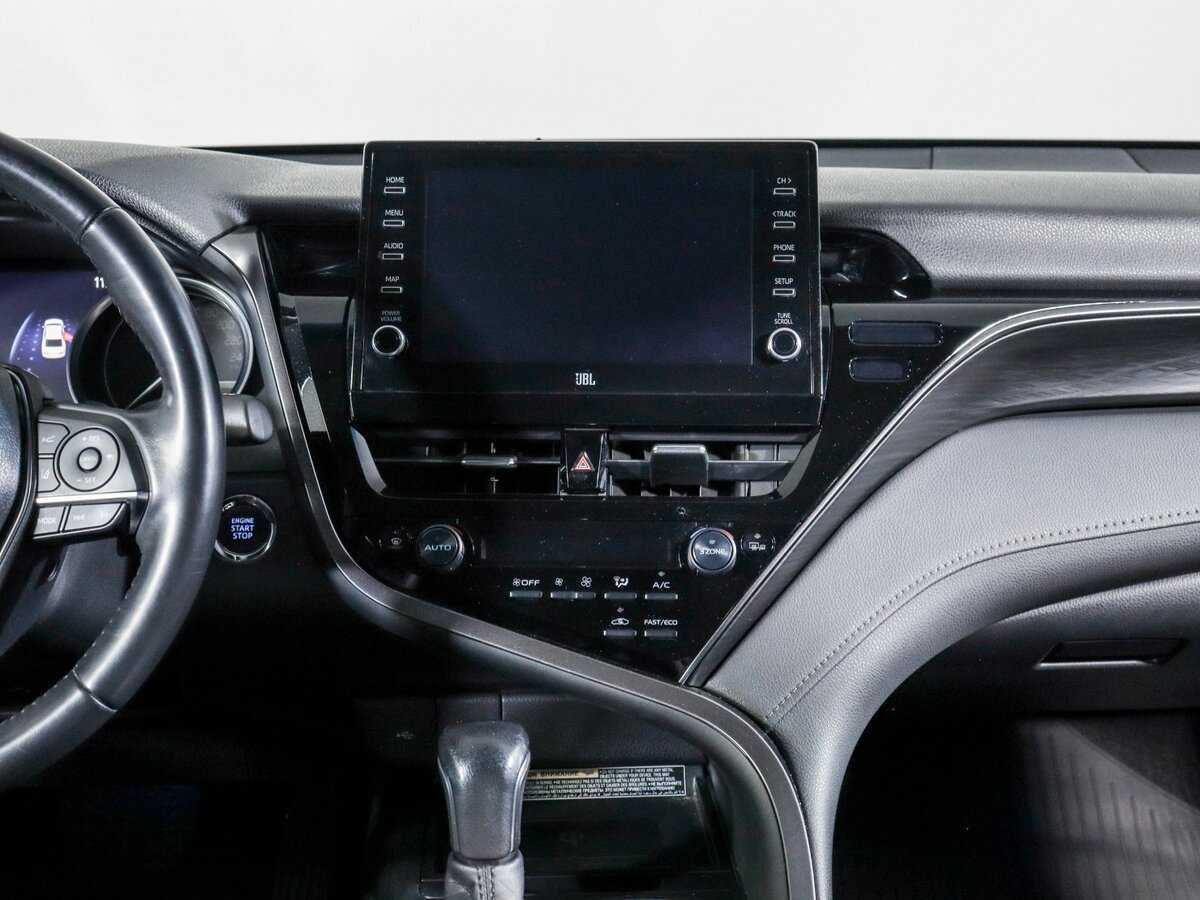 Toyota Camry 2021 года с пробегом. Фото: #9