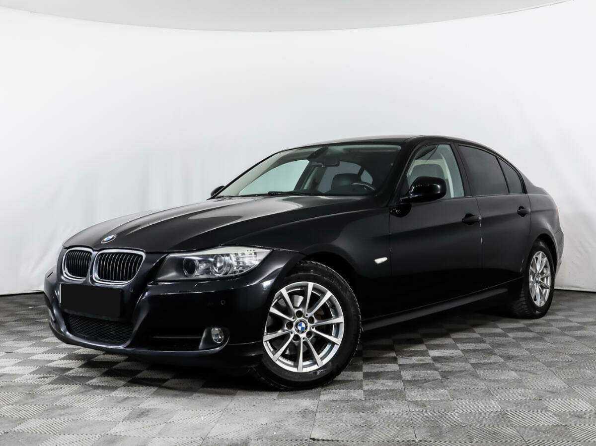 BMW 3 серии 2011 года с пробегом. Фото: #0