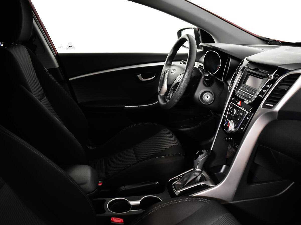 Hyundai i30 2014 года с пробегом. Фото: #8