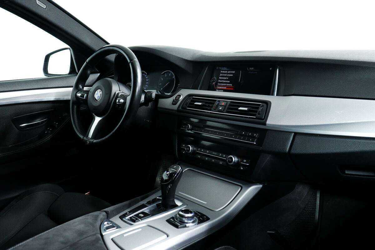 BMW 5 серии 2016 года с пробегом. Фото: #8