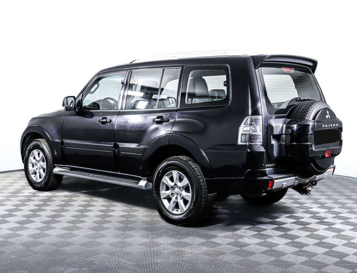 Mitsubishi Pajero 2010 года с пробегом. Фото: #6