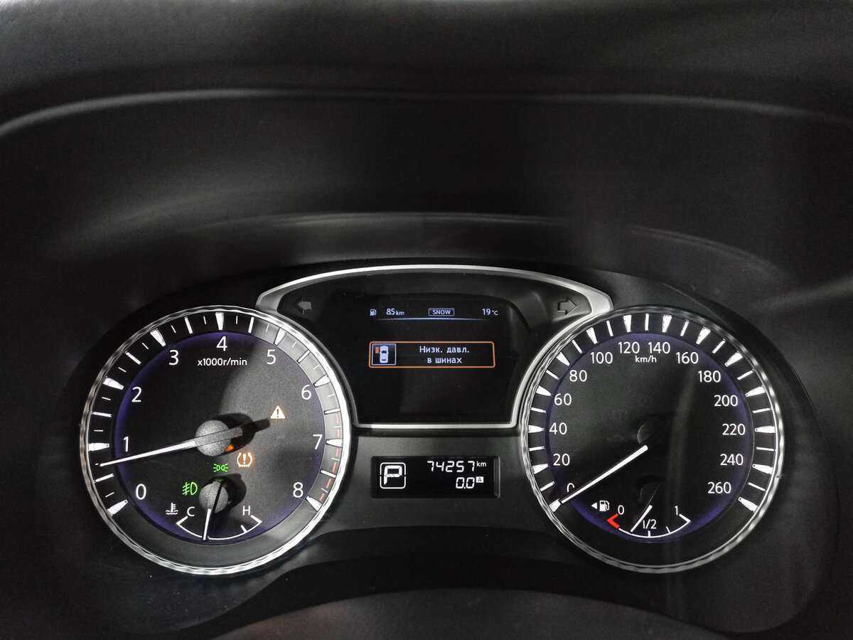 Infiniti QX60 2018 года с пробегом. Фото: #10
