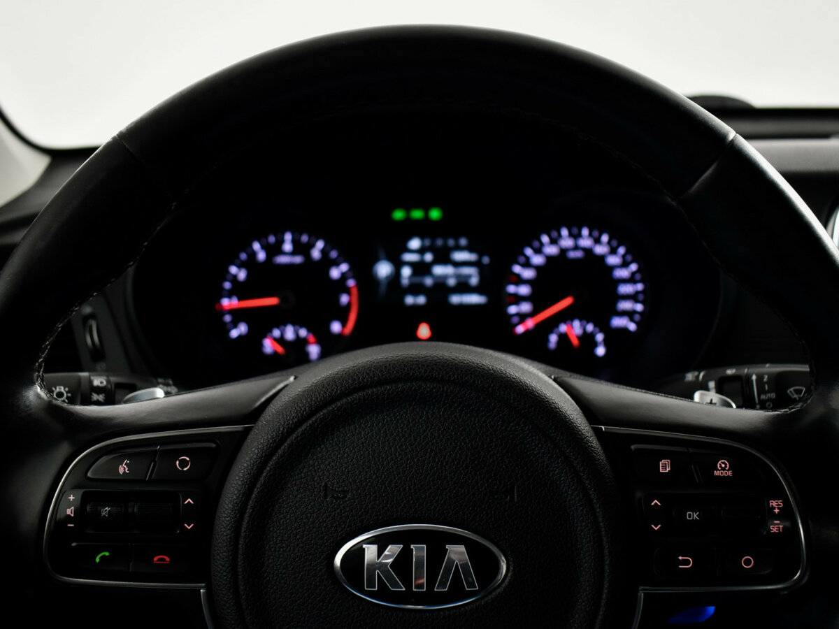 Kia Optima 2017 года с пробегом. Фото: #12